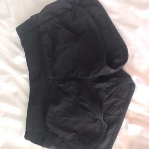 Iivva (kids Lululemon) active shorts!